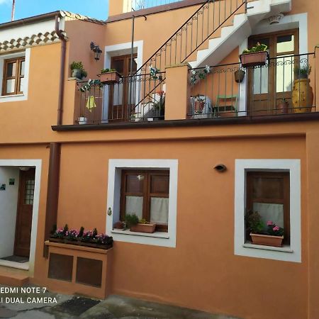 Casa Vacanza La Posadina Baunei Exterior photo